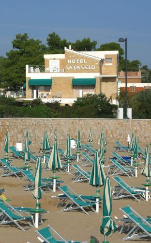 Hotel Vela Velo Club В'єсте Екстер'єр фото